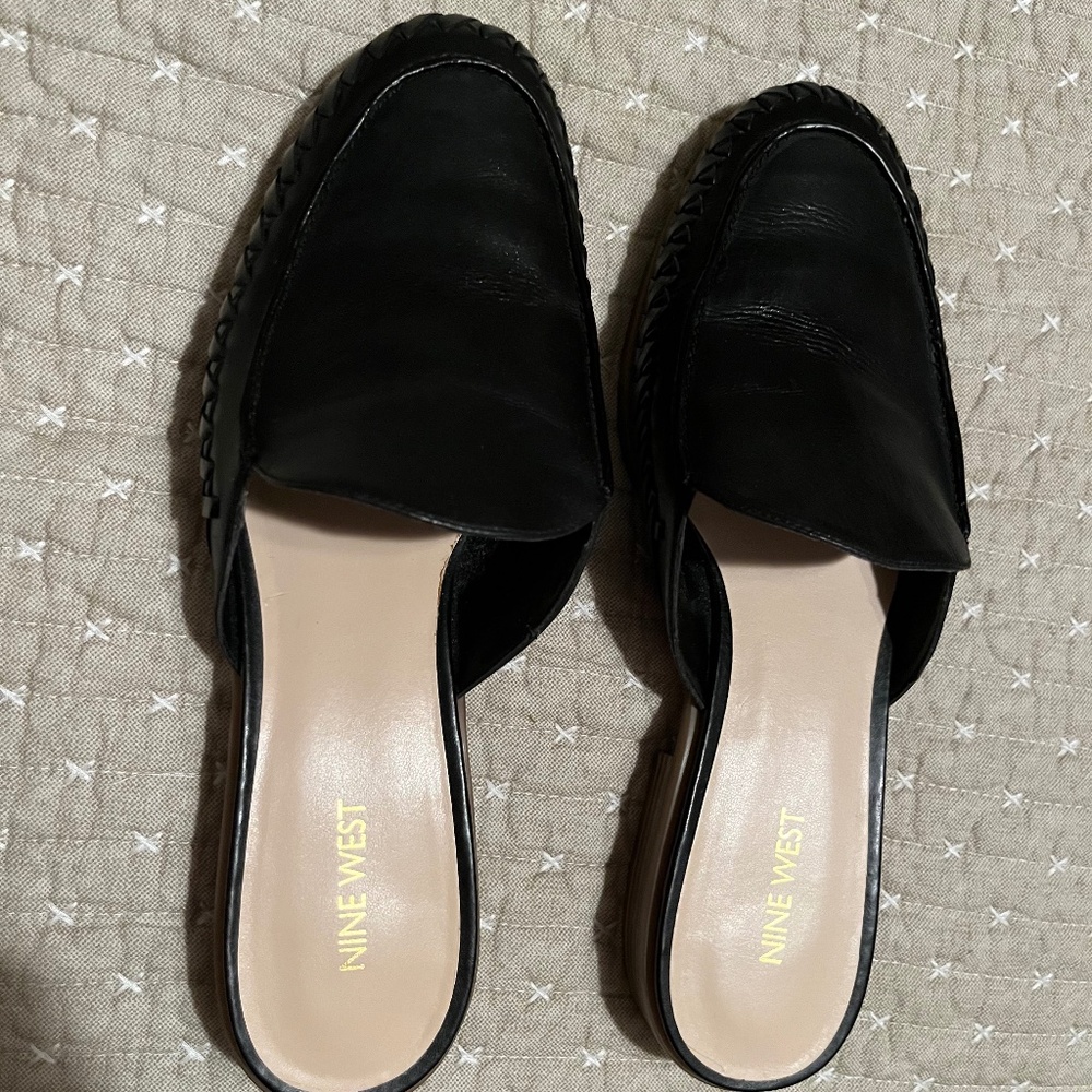 Nine West Black Leather Slip-On Mules
